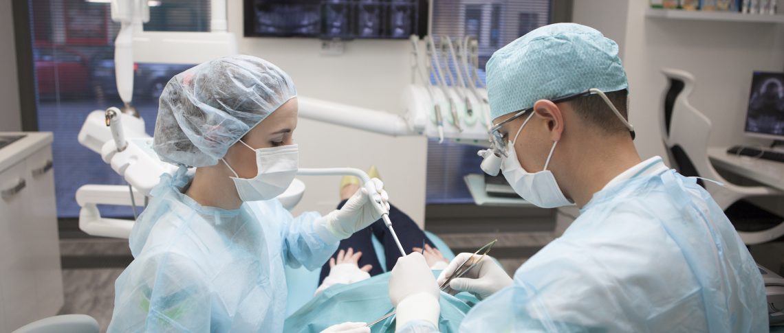 Zubní  chirurgie